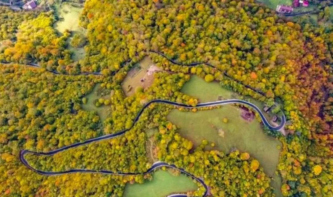 Drumul Apusenilor si Valea Iadului: o noua atractie turistica in Transilvania